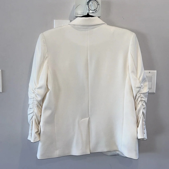 Generation Love  Madison Ruched Sleeve Blazer White - Picture 6 of 8
